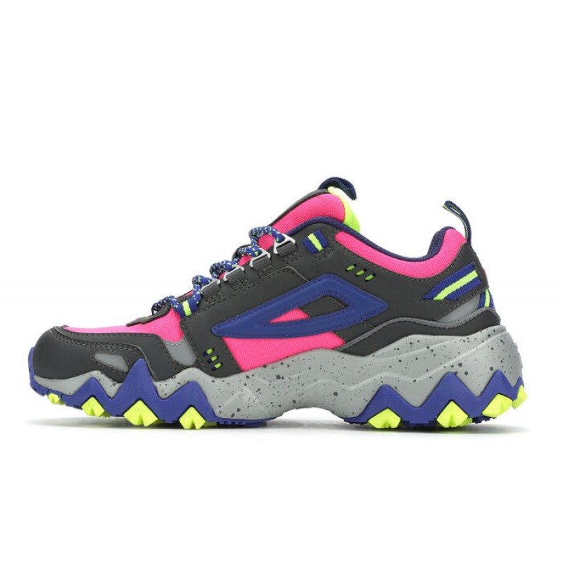 Women's Fila Oakmont TR Sneakers