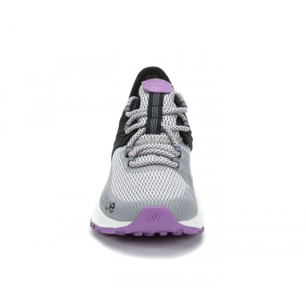 Women's New Balance Fresh Foam Roav Trail Running Shoes