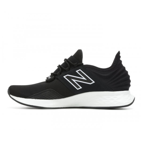 Men's New Balance Roav Sneakers