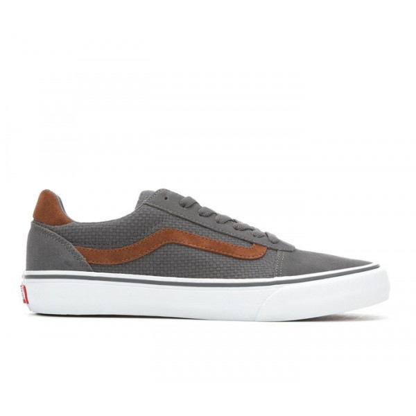 Men's Vans Ward Deluxe Skate Shoes