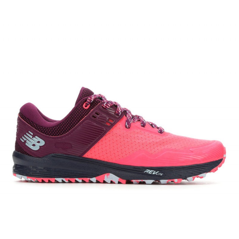 Women's New Balance WTNTRV2 Trail Running Shoes